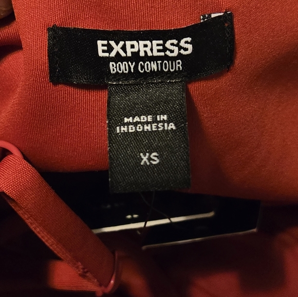 NWT Express Body Contour Women's Size XS Color Red - Picture 7 of 10